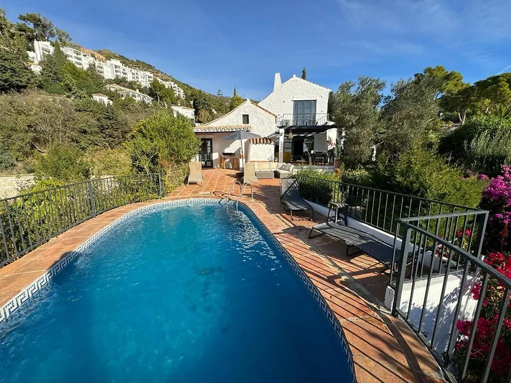 Holiday home Villa In Mijas Pueblo With Private Pool And Sea Views With 4 Bedrooms
